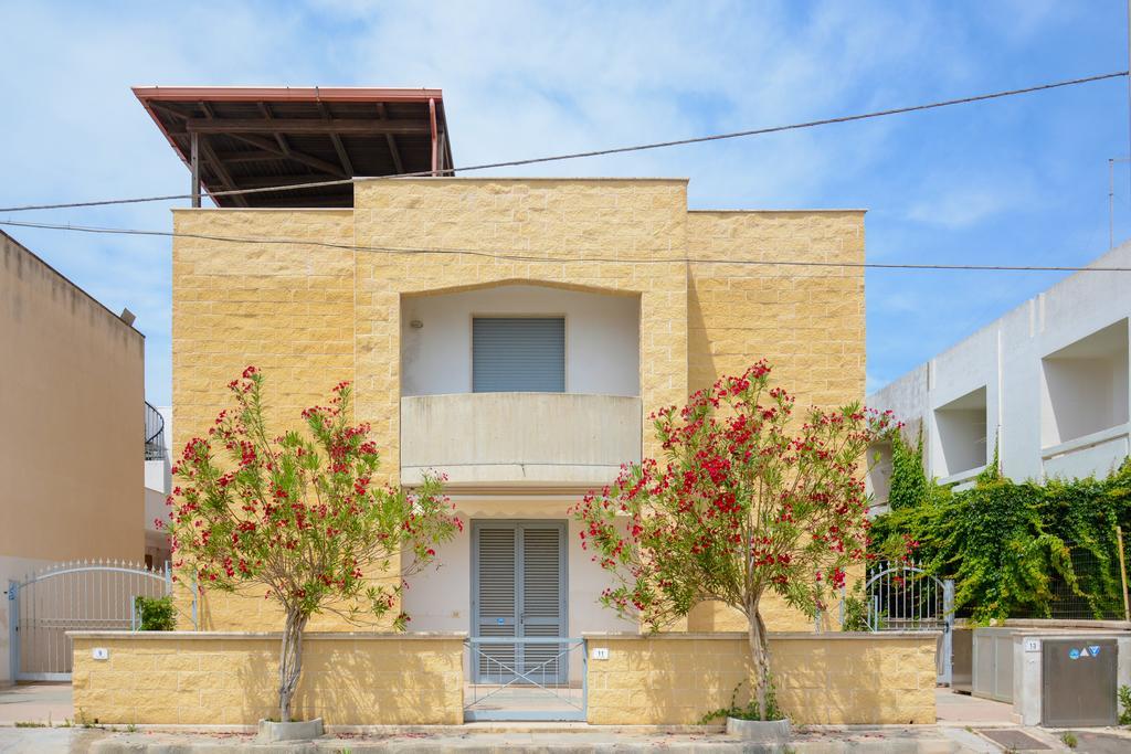Casa Di Lo Apartment Torre Pali Exterior photo